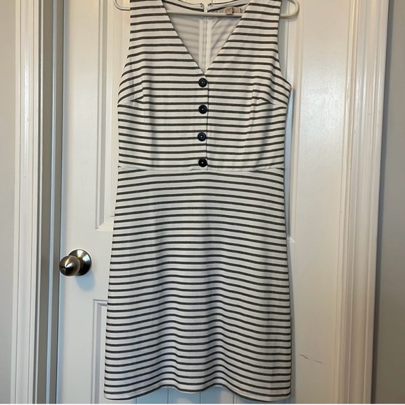Set of 3 summer dresses - Loft and Gap brand - Picture 2 of 5